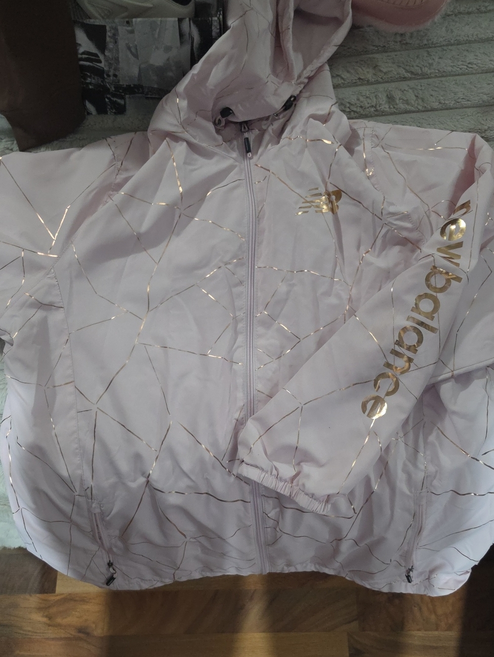 Women Pink Hooded Lightweight Jacket